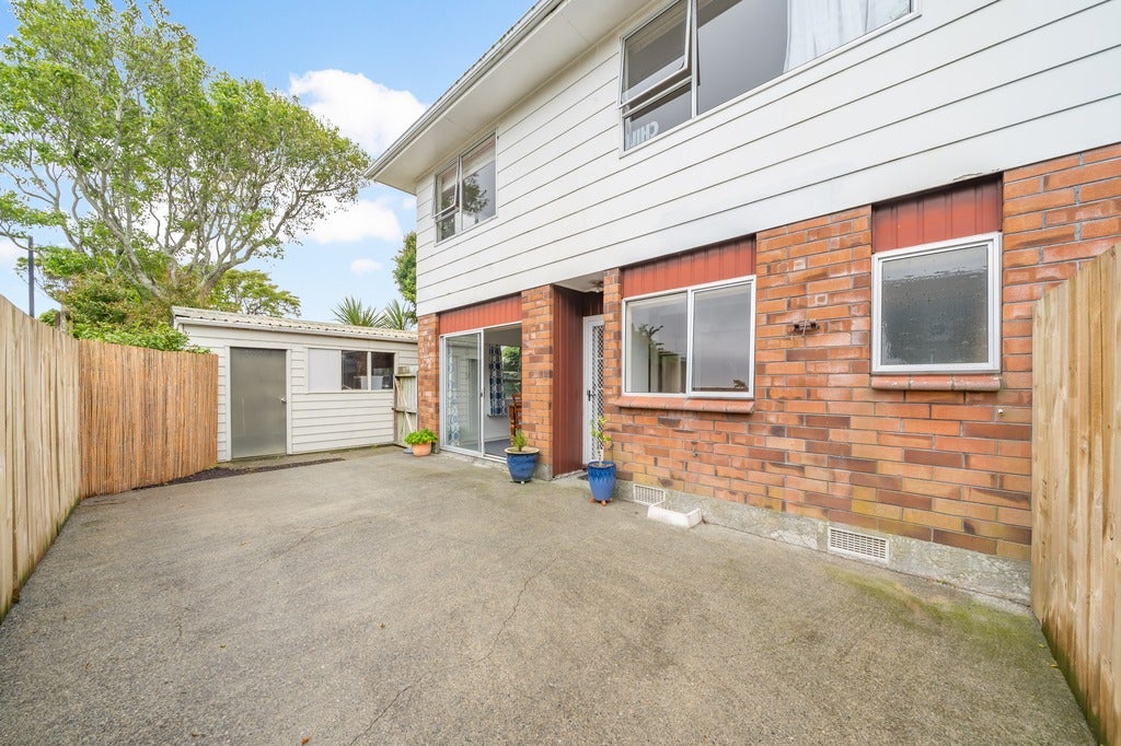 9A Pilmuir Street, Hutt Central, Lower Hutt - Carousel 17