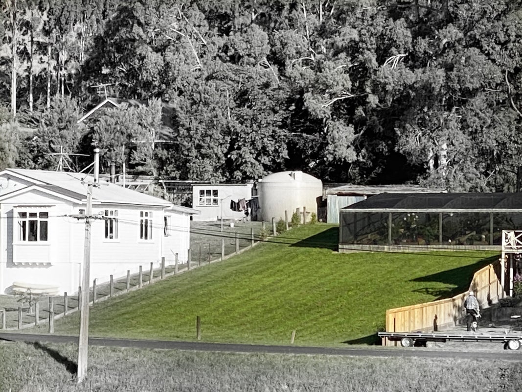 28 Douglas Street, Allanton, Mosgiel - Carousel 1
