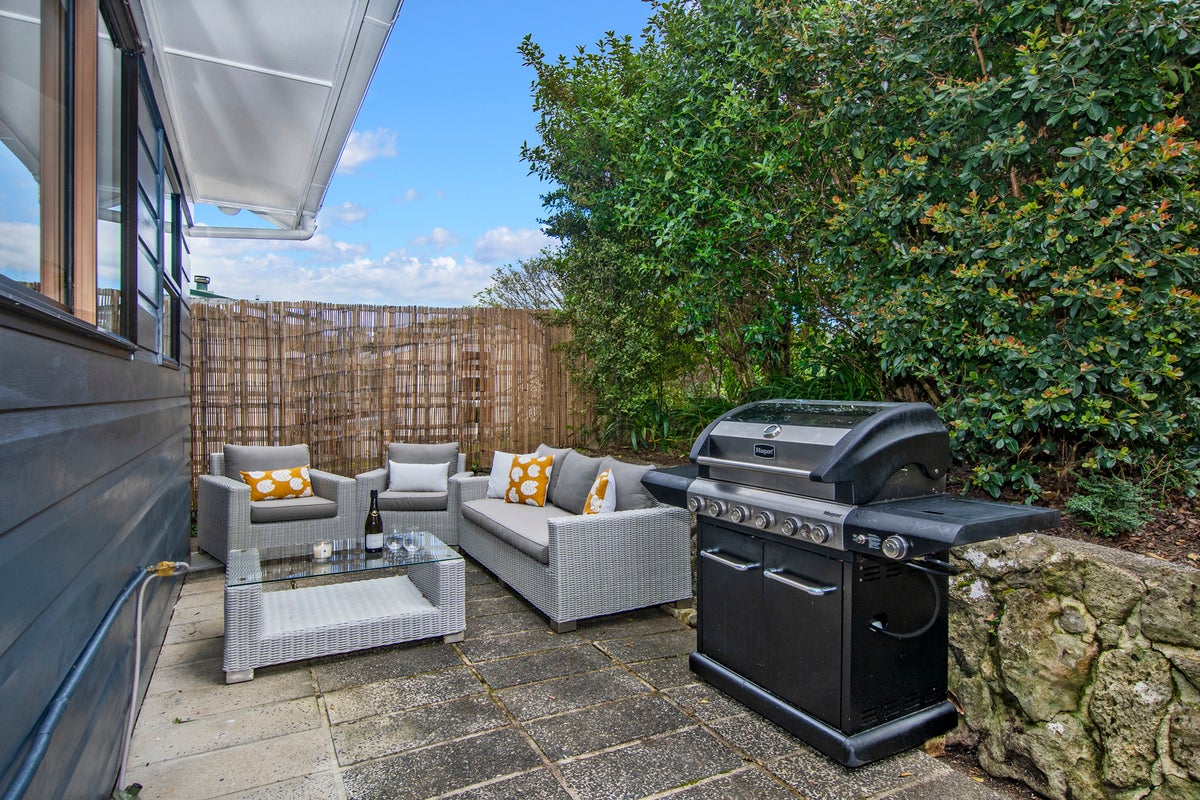 21 Mcmillan Avenue, Kamo, Whangarei - Carousel 17