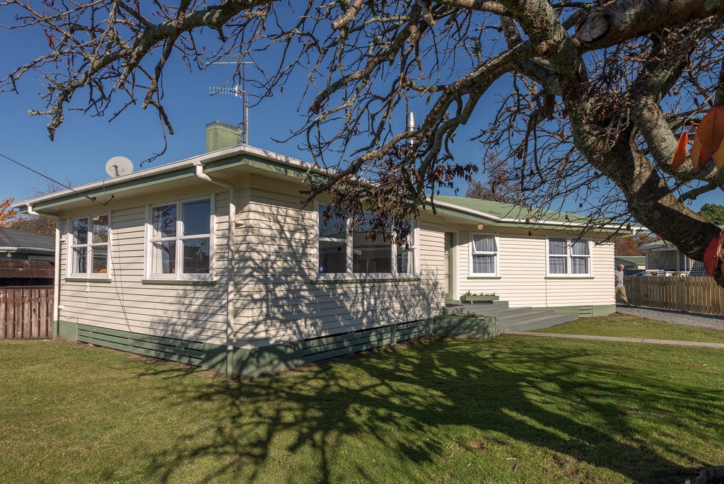 26 Fairview Road, Western Heights, Rotorua - Carousel 21