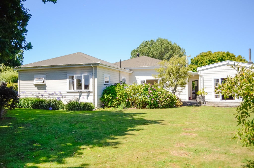 69 Titoki Street, Lansdowne, Masterton - Carousel 1