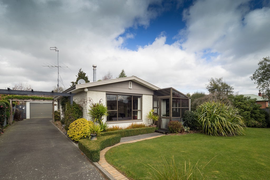 30 Mitchell Place, Netherby, Ashburton - Carousel 1