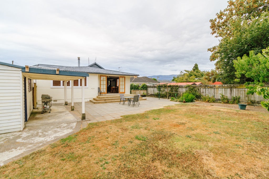 53 Milton Street, Trentham, Upper Hutt - Carousel 2