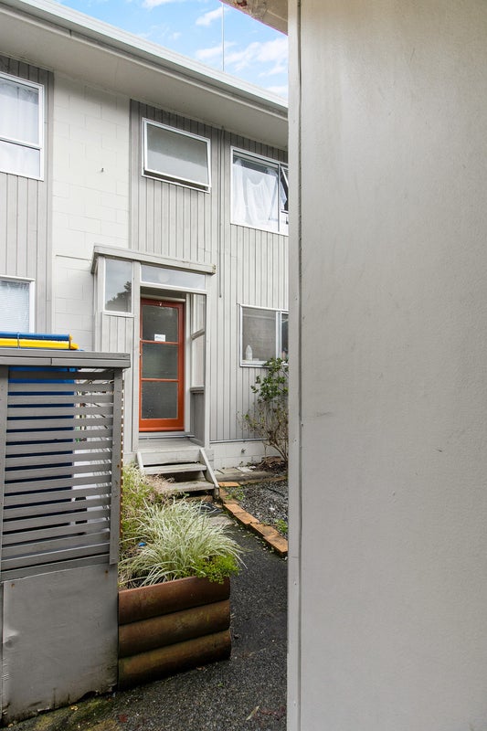 7/42 Sheridan Drive, New Lynn, Auckland - Carousel 12