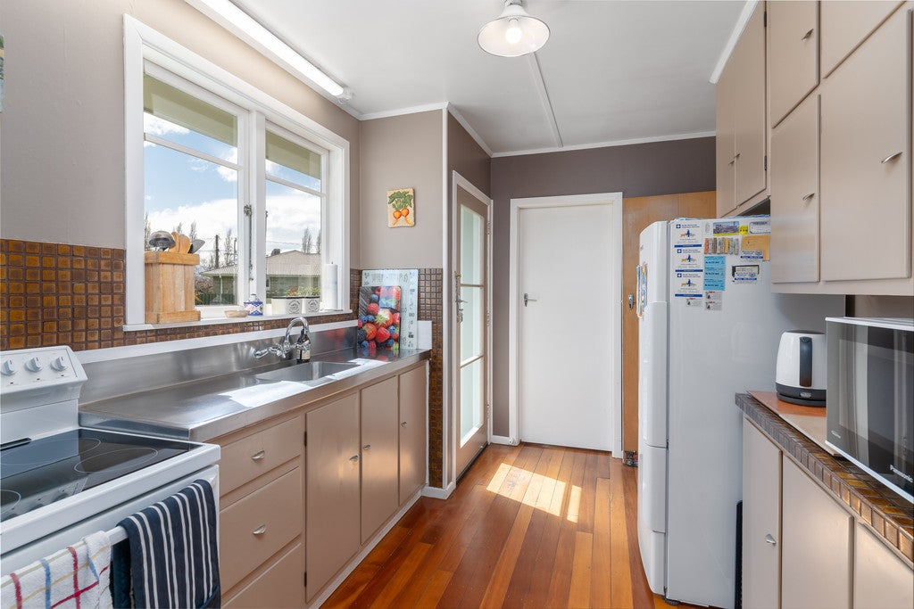16 Daniell Street, Solway, Masterton - Carousel 2