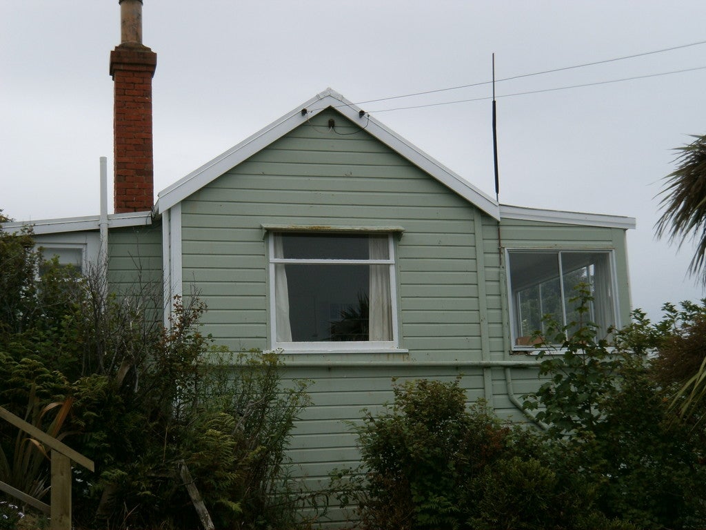34 Esplanade, Balclutha - Carousel 1