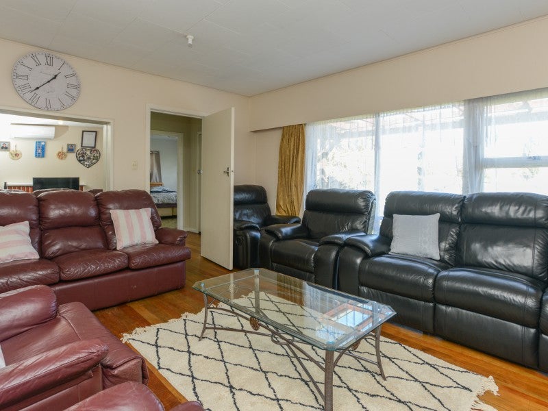 8 Bestall Street, Maraenui, Napier - Carousel 2
