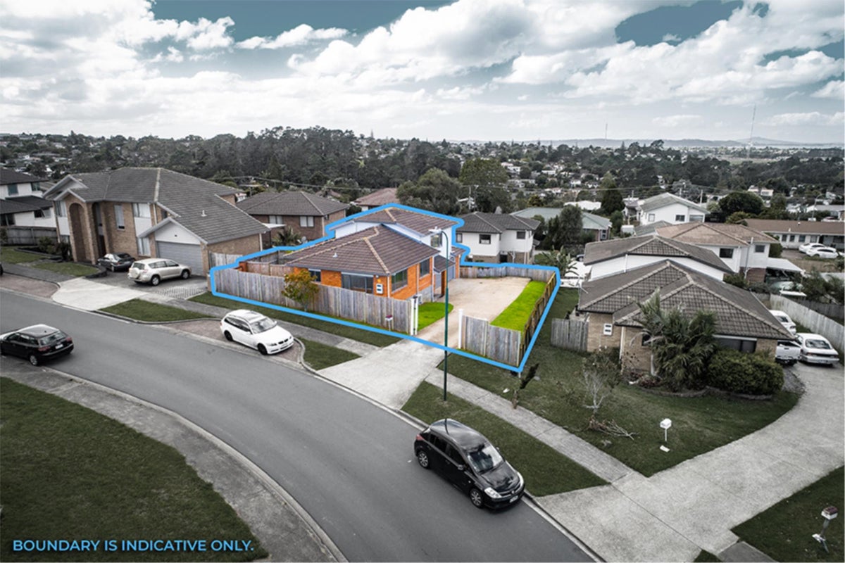 12 Gordon Stanley Drive, Massey, Auckland - Carousel 16