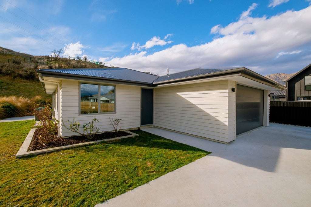 25 Toni's Terrace, Lower Shotover, Queenstown - Carousel 2