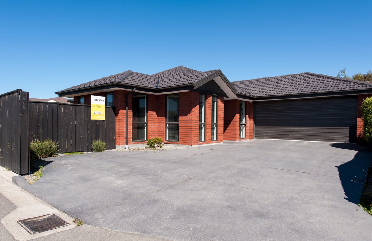 196C Gayhurst Road, Dallington, Christchurch - Carousel 1