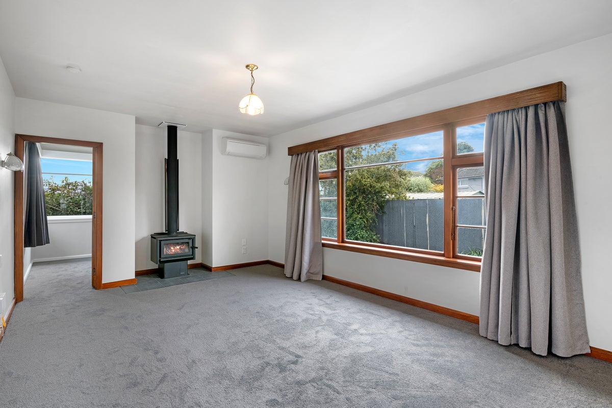 15 Nicholas Drive, Linwood, Christchurch - Carousel 2
