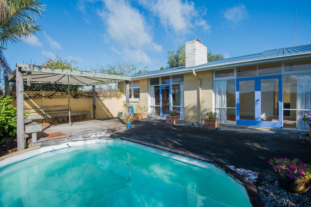 6 Summit Lane, Kamo, Whangarei - Carousel 1