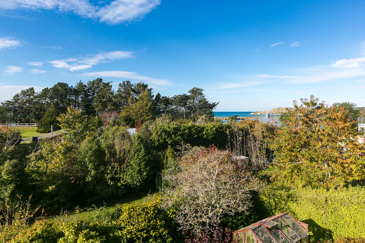 69 Stornoway Street, Karitane, Waikouaiti - Carousel 20