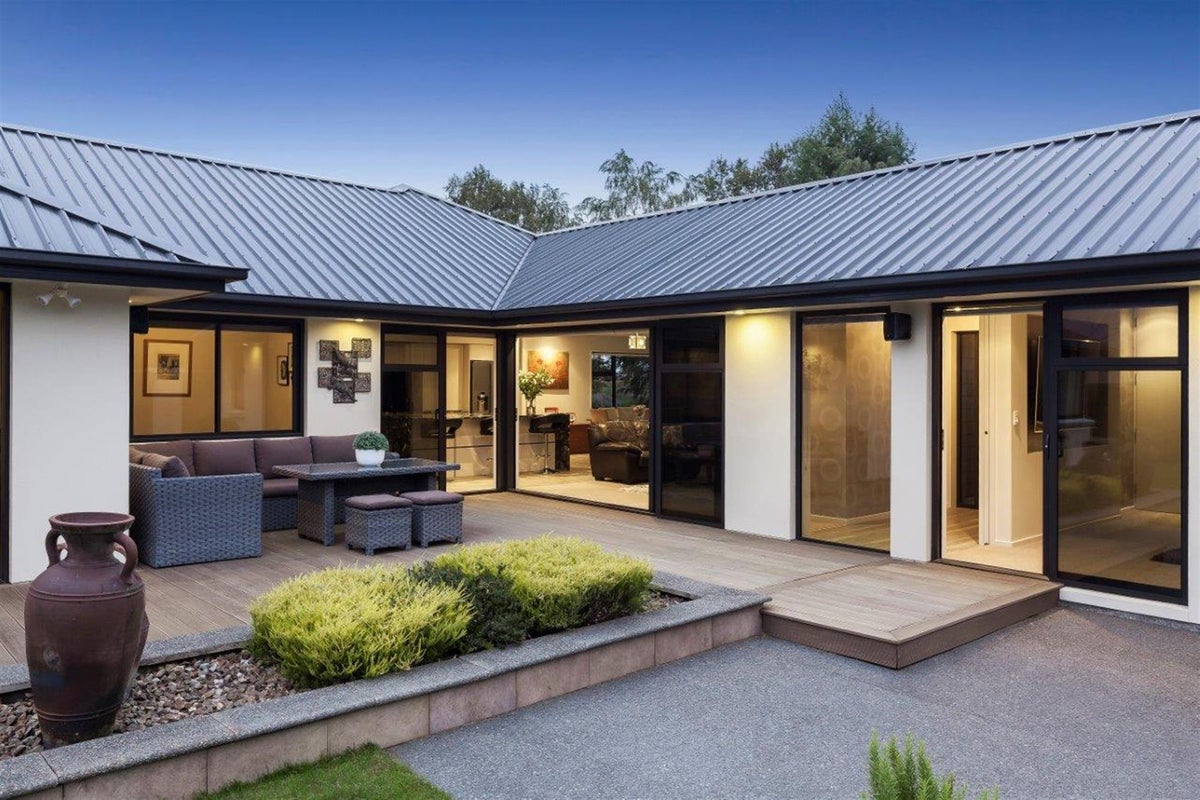 44 Birkdale Drive, Shirley, Christchurch - Carousel 2