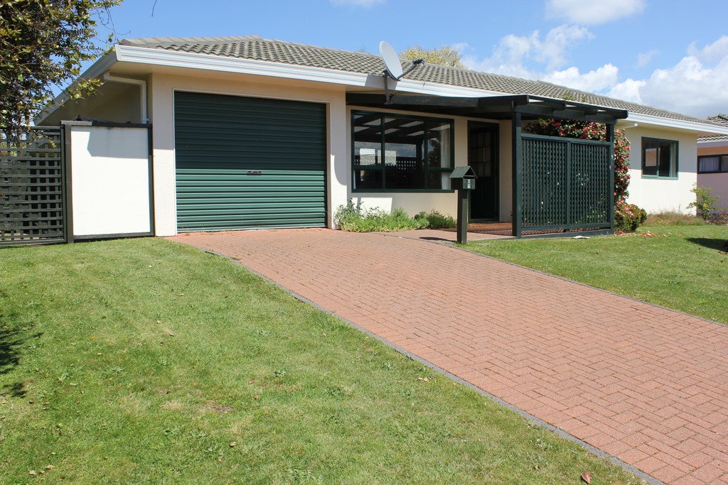 1/11 McKee Avenue, Fenton Park, Rotorua - Carousel 9