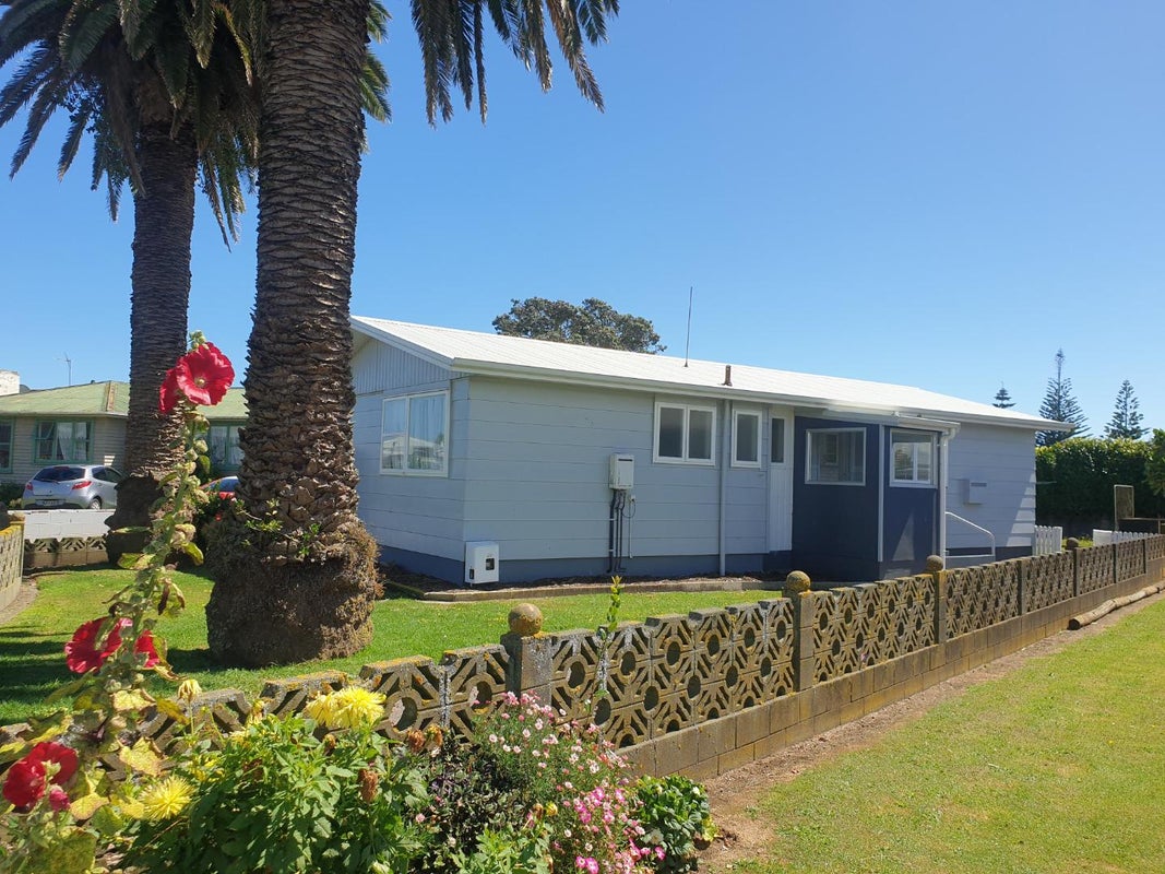 12 Pamu Place, Waitara, Waitara - Carousel 1