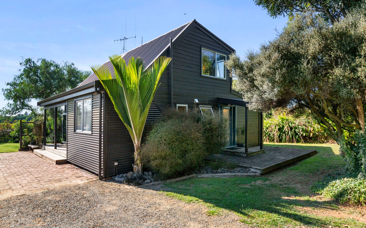 101 Lyon Street, Kihikihi, Te Awamutu - Carousel 1