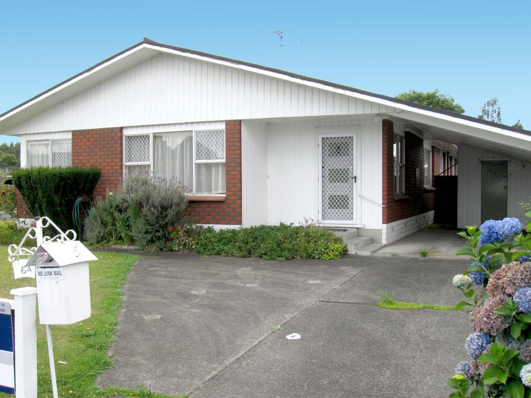 6A Enderley Avenue, Claudelands, Hamilton - Carousel 1
