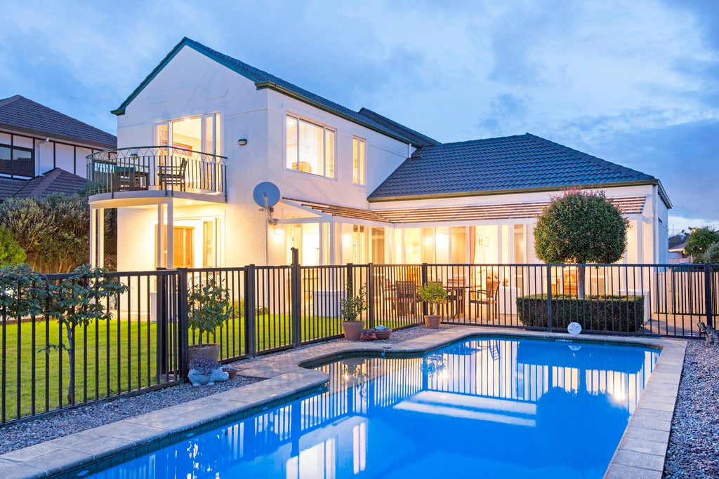 14 Putter Place, Golflands, Auckland - Carousel 2