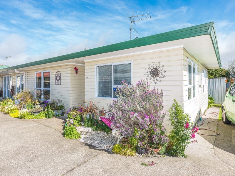 14A Hakeke ST, Whanganui East, Whanganui - Carousel 1