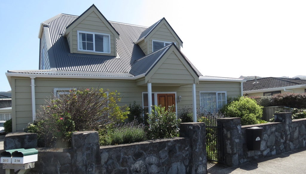 1/31 NELSON ST, Petone, Lower Hutt - Carousel 2