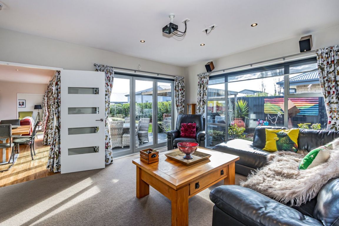 4 Serama Place, Burwood, Christchurch - Carousel 2