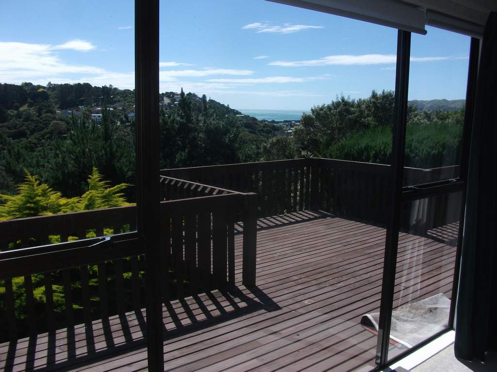 70 Mercury Way, Whitby, Porirua - Carousel 2