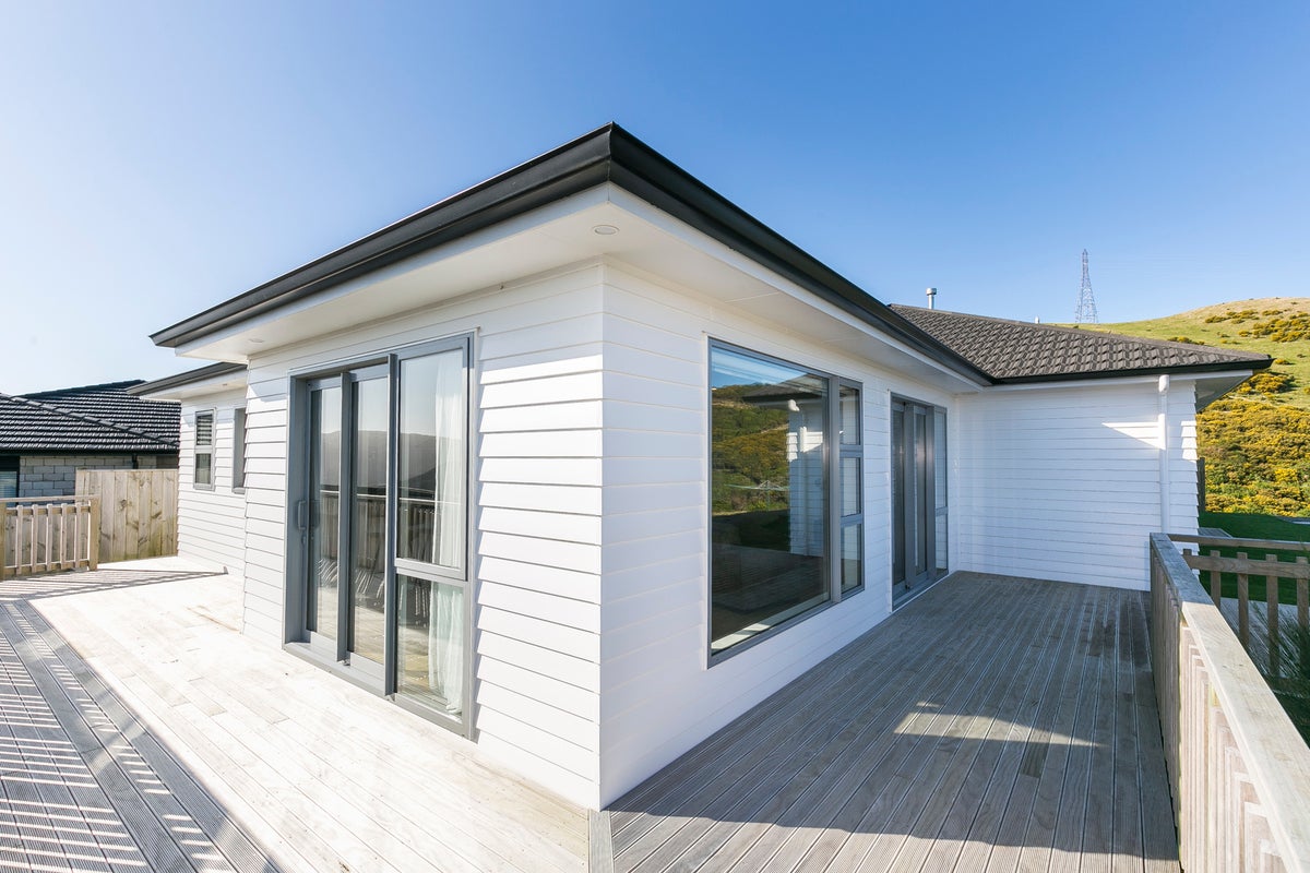 12 Sandino Place, Grenada Village, Wellington - Carousel 26