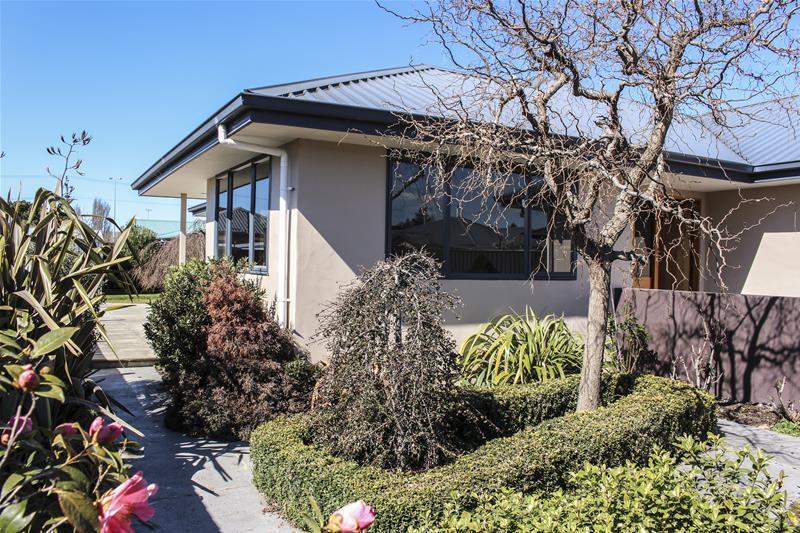 17 Burleigh Road, Redwoodtown, Blenheim - Carousel 1