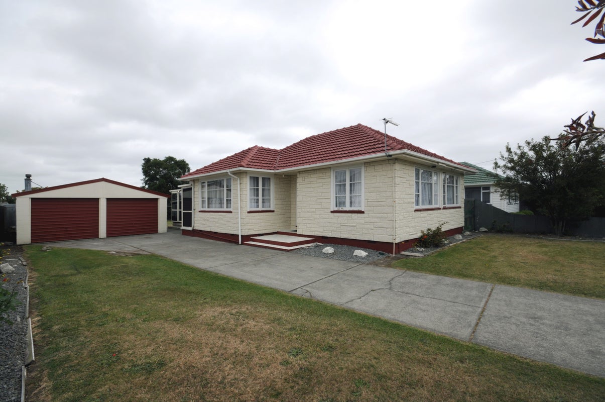 65 Tauiwi Crescent, Hei Hei, Christchurch - Carousel 2