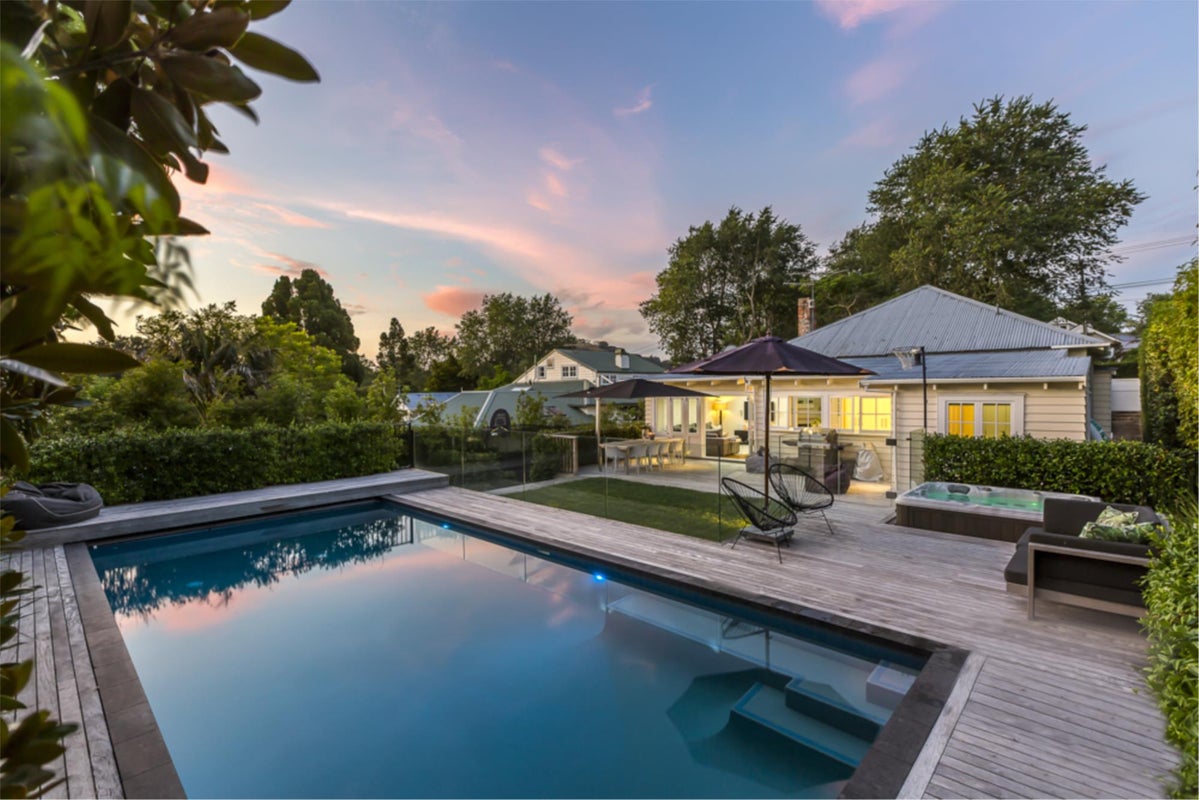 20 Kimberley Road, Epsom, Auckland - Carousel 1