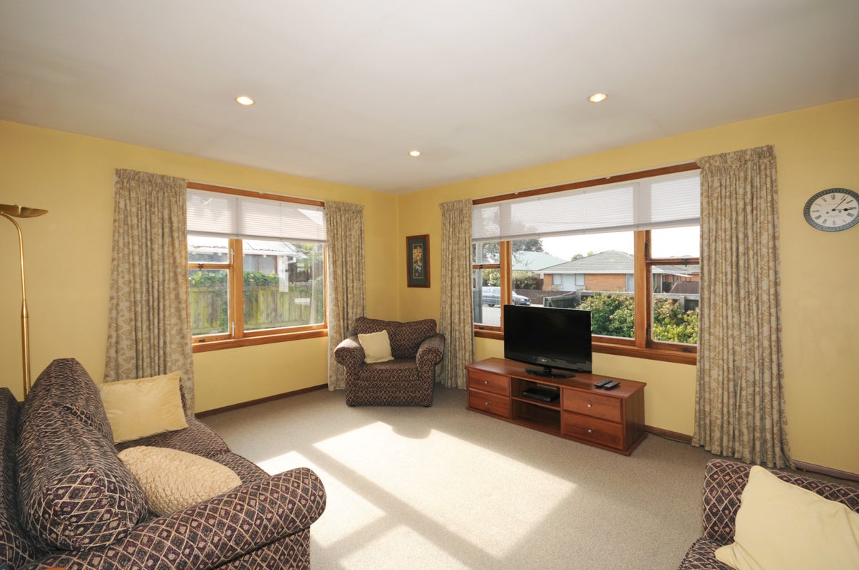 21 Trafalgar Street, St Albans, Christchurch - Carousel 2