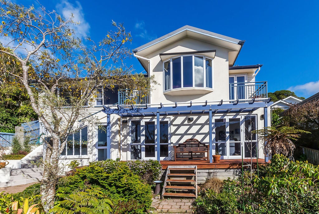 16 Aplin Terrace, Ngaio, Wellington - Carousel 2