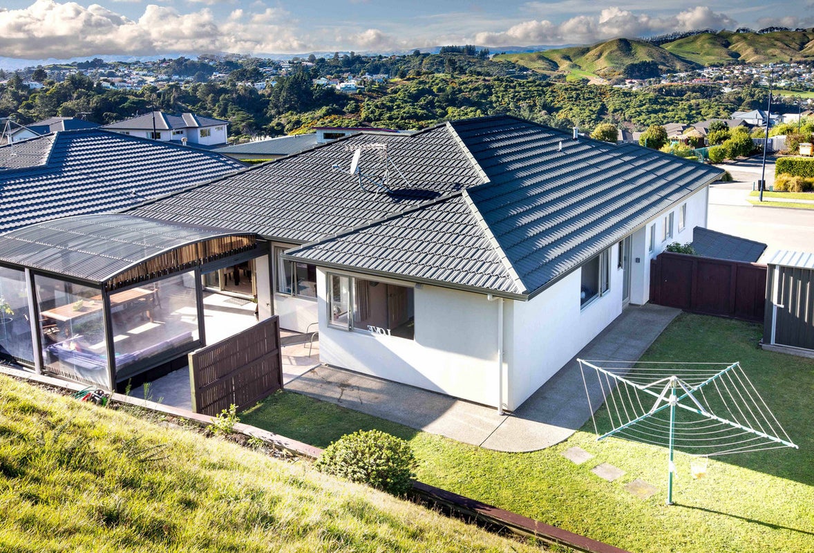 50 Aotea Drive, Aotea, Porirua - Carousel 2