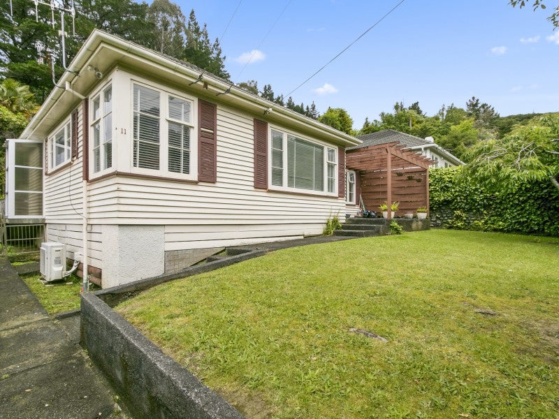 11 Sheehy Grove, Wainuiomata, Lower Hutt - Carousel 19