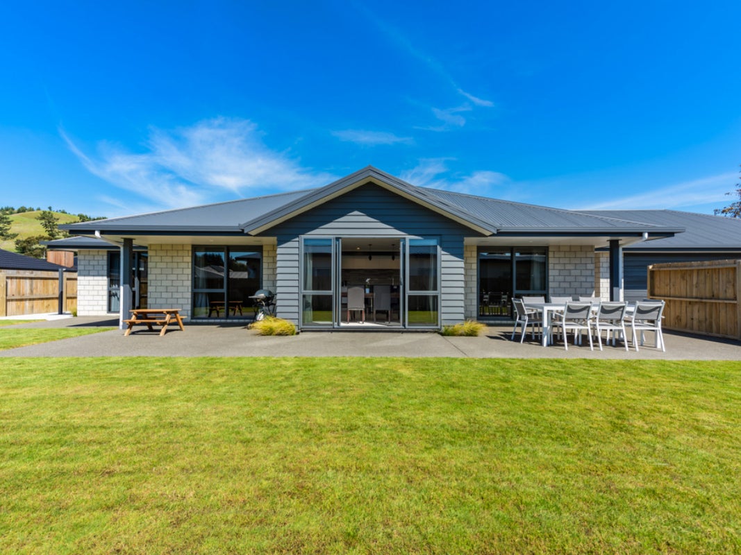 235 Taylor Pass Road, Witherlea, Blenheim - Carousel 1
