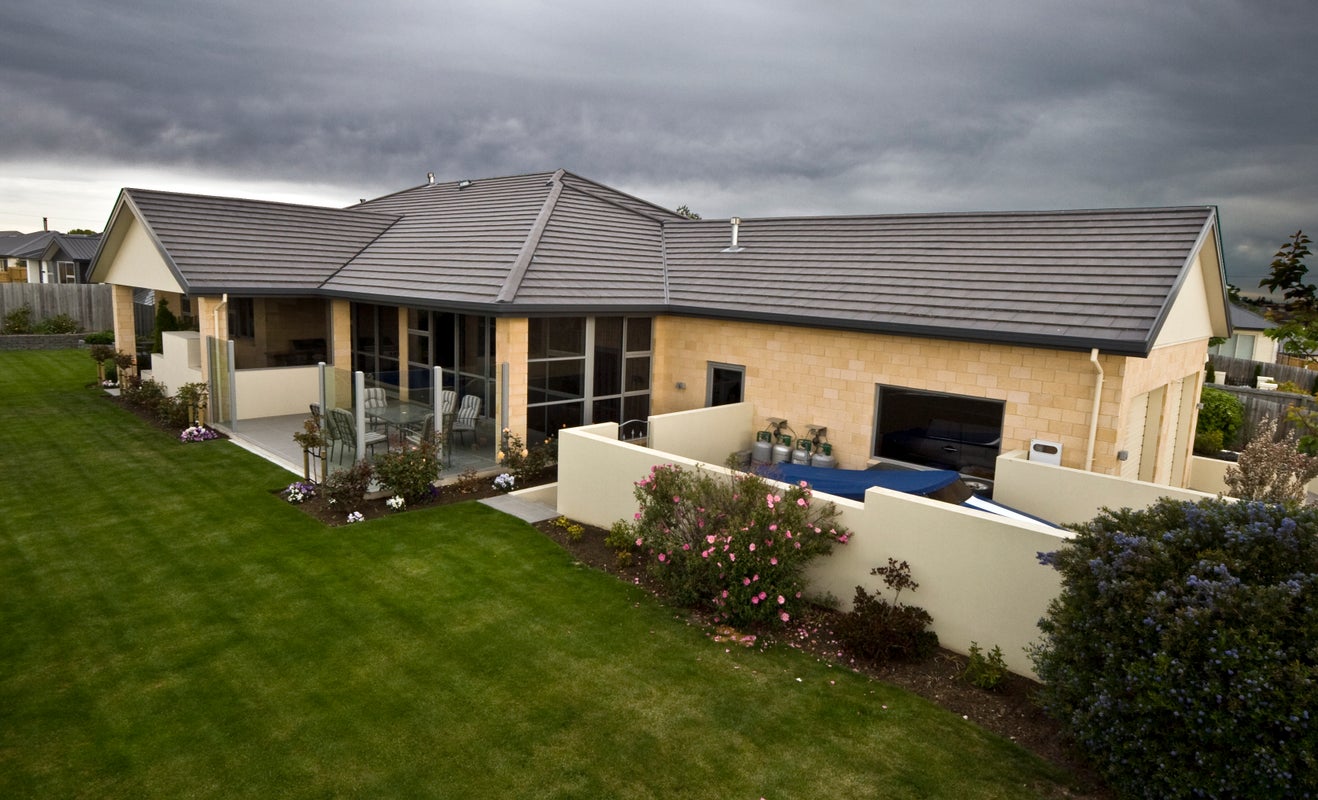 10 Hunter Hills Drive, Gleniti, Timaru - Carousel 1