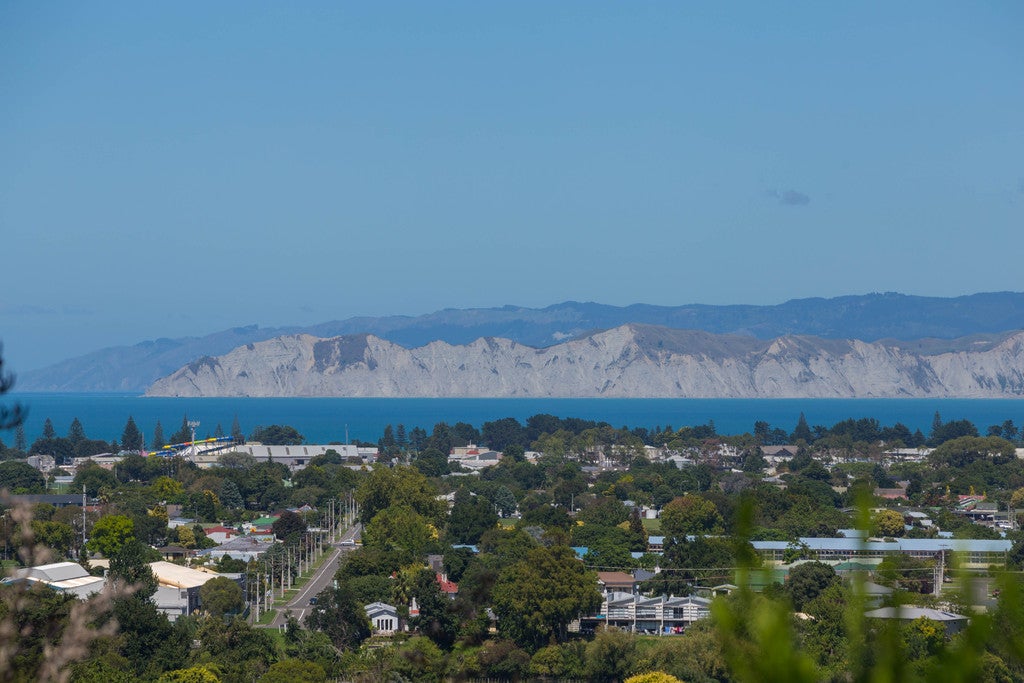 53 Hillview Terrace, Mangapapa, Gisborne - Carousel 1