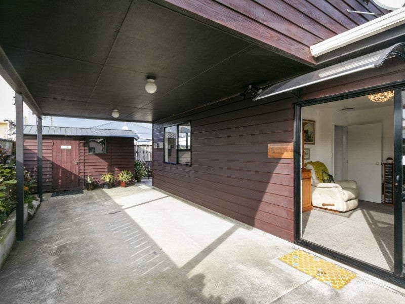 2/6 King Street, Petone, Lower Hutt - Carousel 2