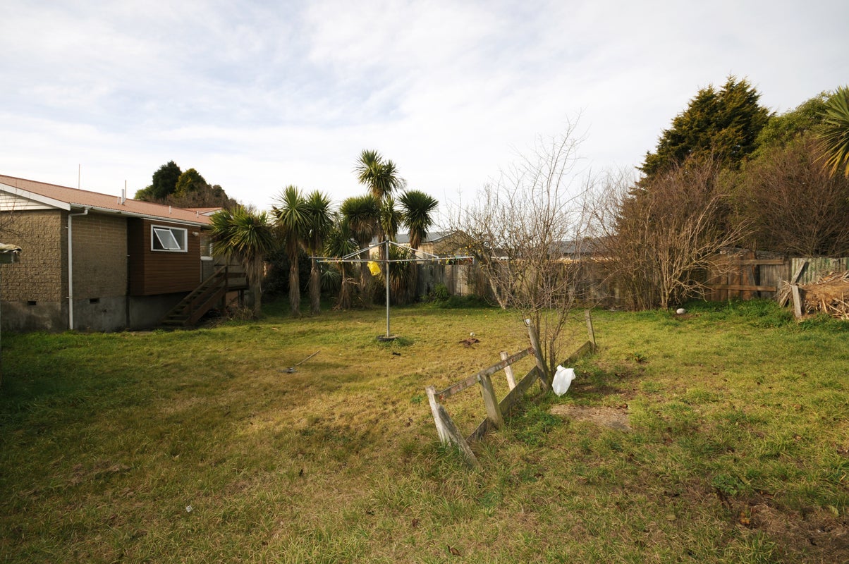 383 Yaldhurst Road, Russley, Christchurch - Carousel 16