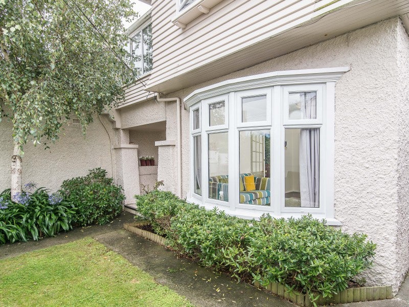 18 Waitoa Road, Hataitai, Wellington - Carousel 16