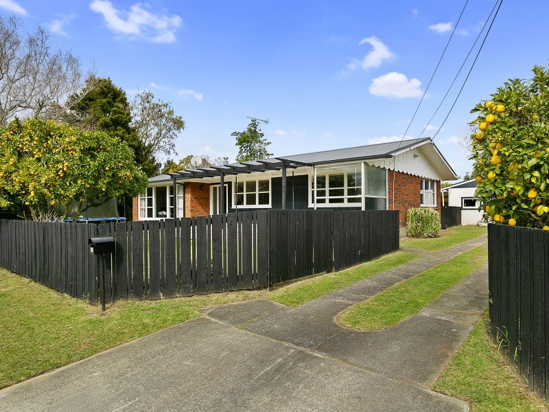 10 Belloc Street, Leamington, Cambridge - Carousel 24