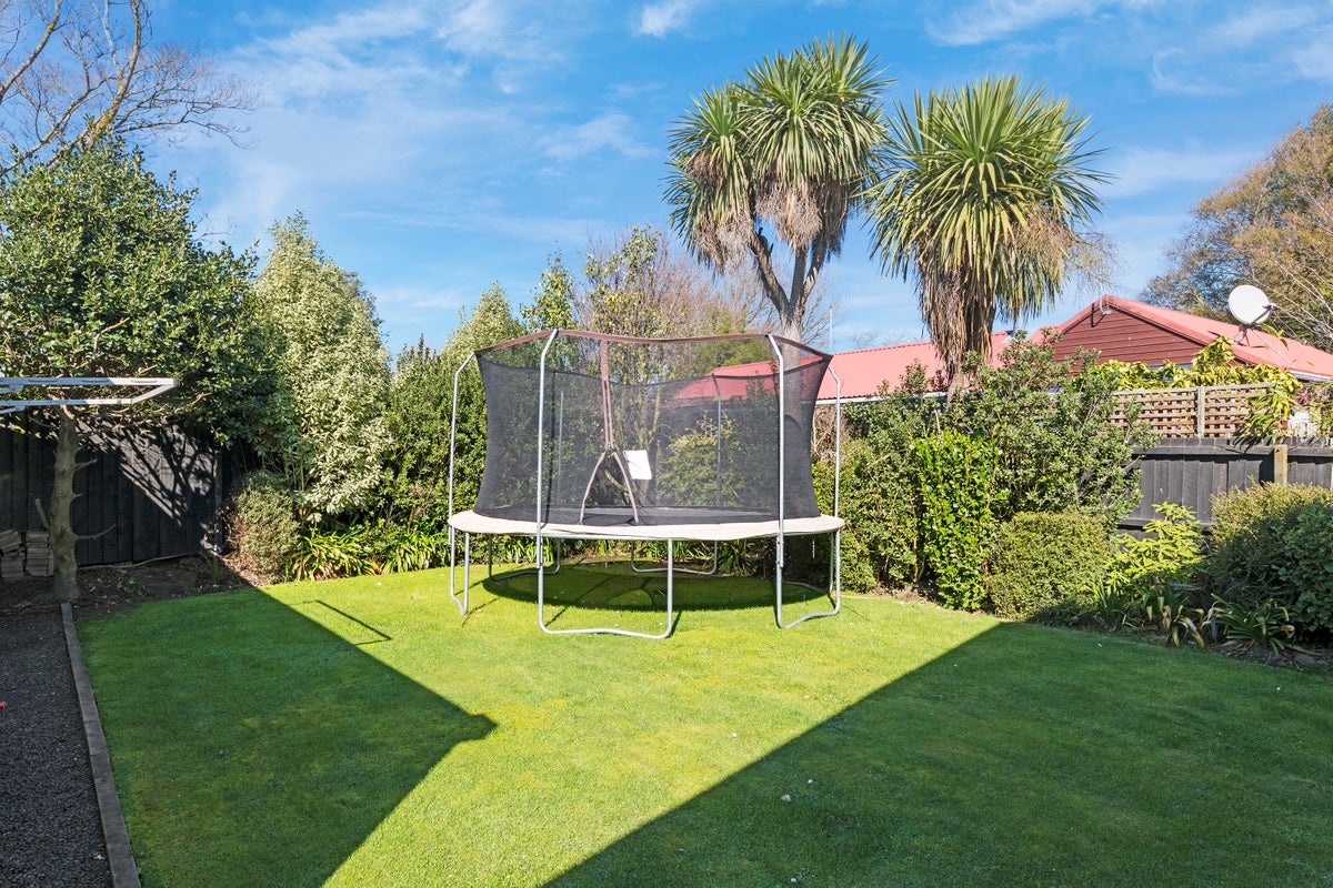 2/64 Crofton Road, Harewood, Christchurch - Carousel 13