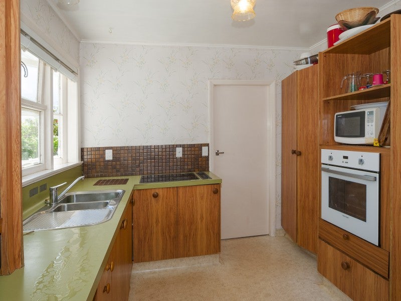 1/368 Stokes Valley Road, Stokes Valley, Lower Hutt - Carousel 19