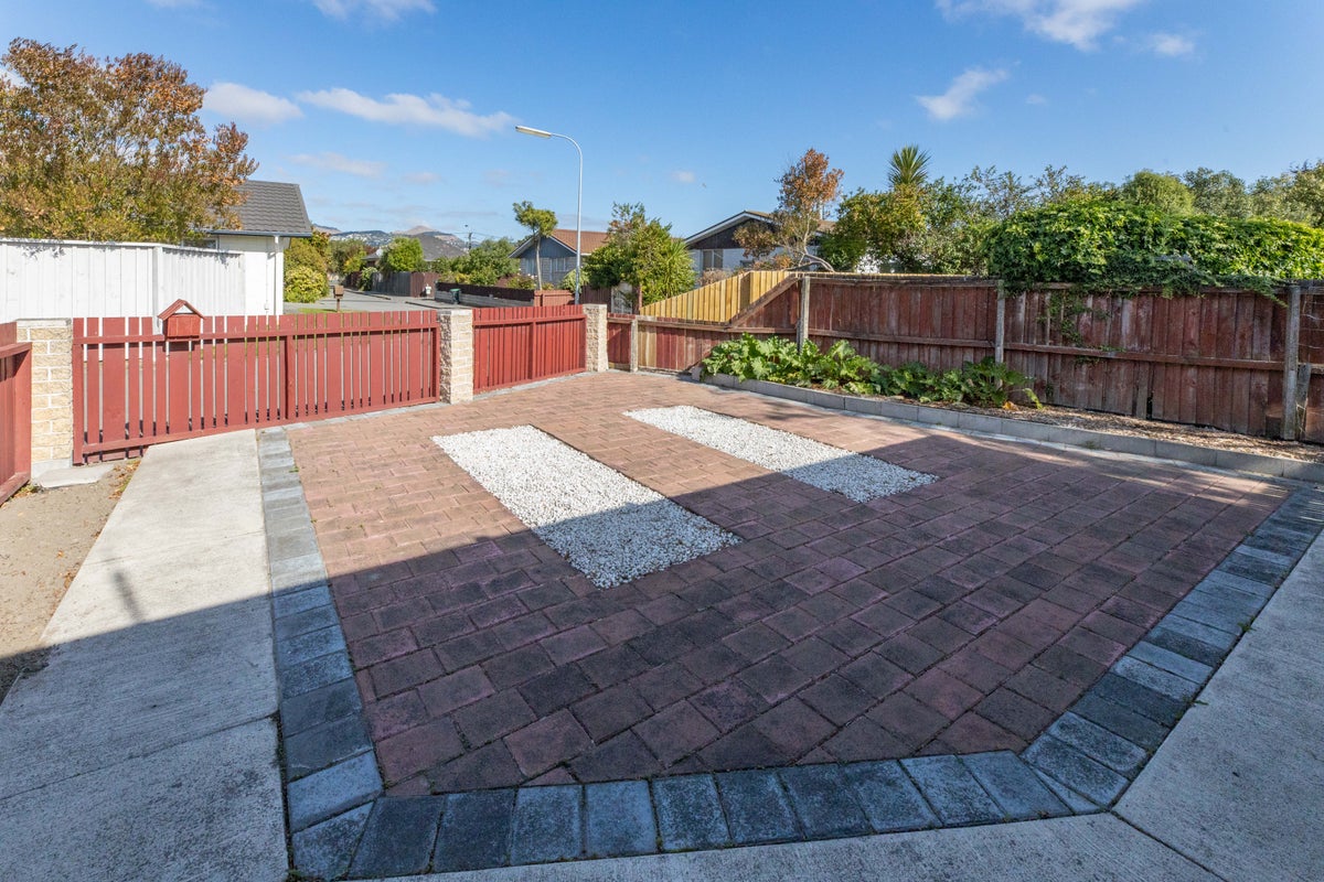 2/7 Peters Lane, Spreydon, Christchurch - Carousel 18