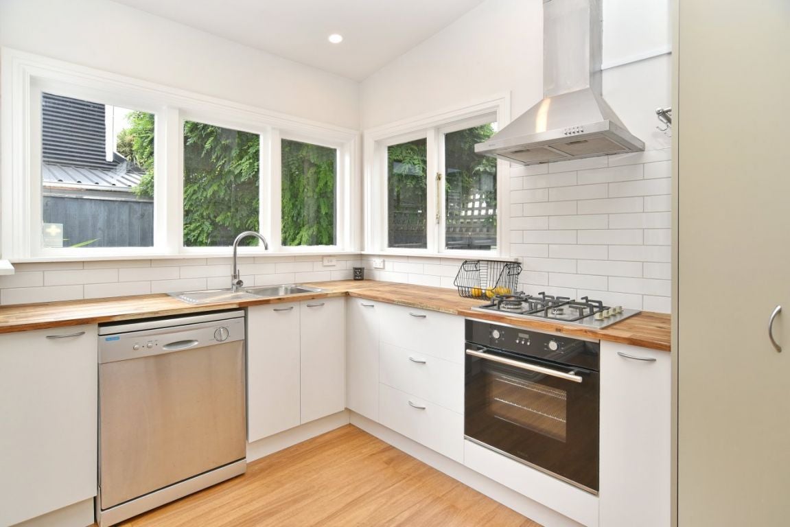 29 Huxley Street, Sydenham, Christchurch - Carousel 1