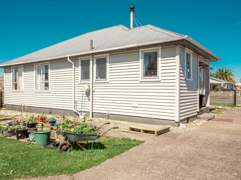 13 Webb Street, Westport, Westport - Carousel 2