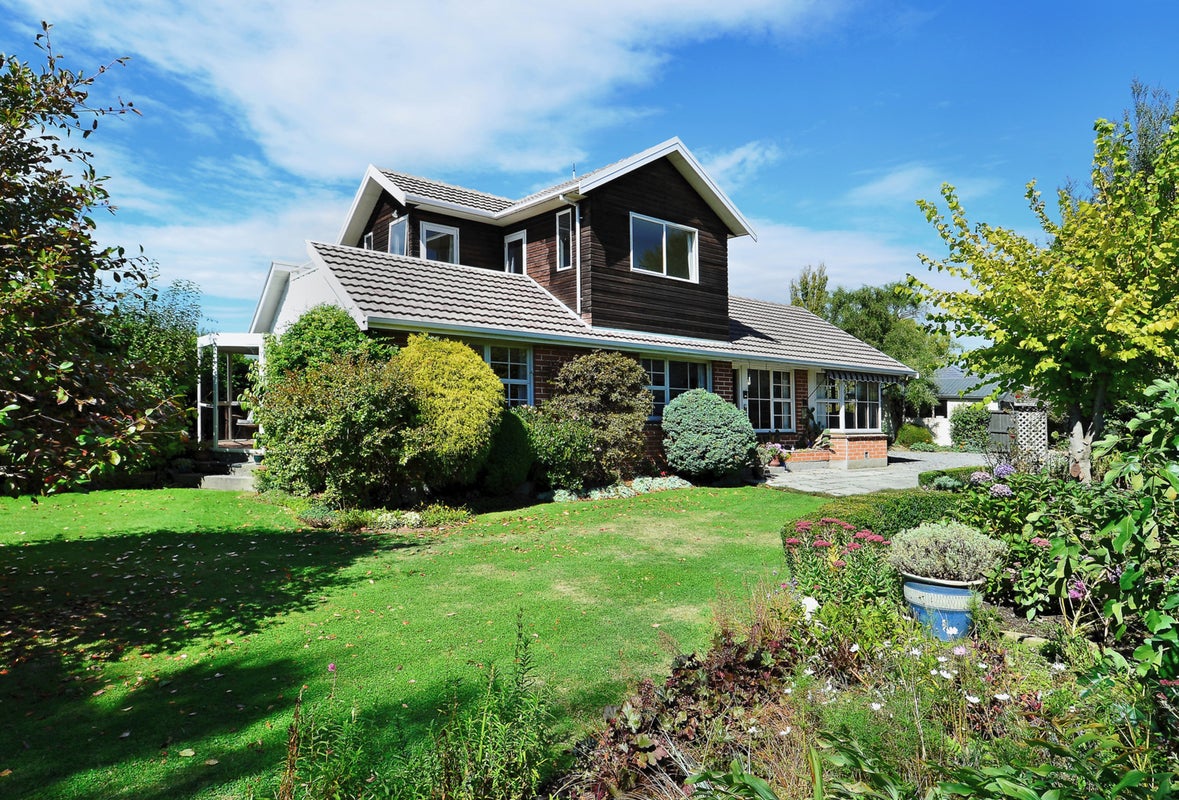 926 Avonside Drive, Avondale, Christchurch - Carousel 1