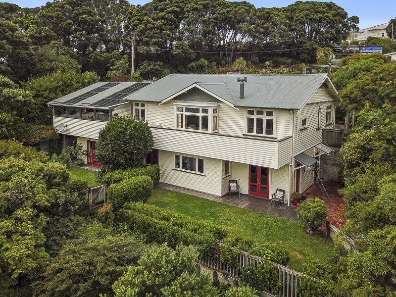 191 Seatoun Heights Road, Miramar, Wellington - Carousel 1