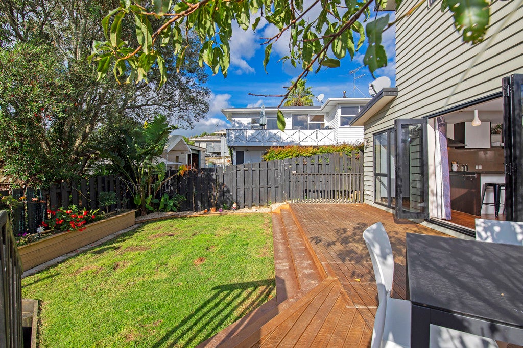 6A YEOMAN Place, Howick, Auckland - Carousel 2